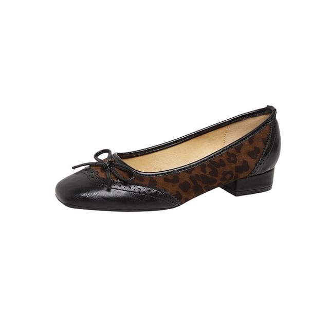 Pumps Accent Panel Heel Print Bow Leopard Faux Brogue Low Leather