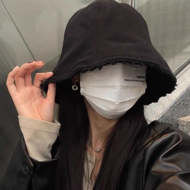 Bucket Hat Frayed Plain