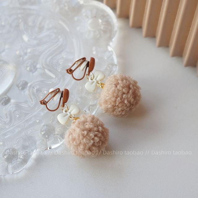 Earring Clip On / Drop Heart Pom