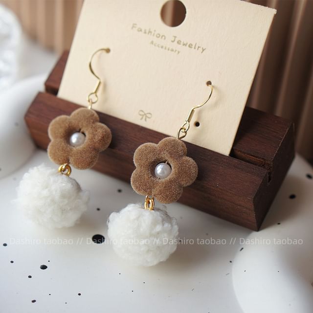 Earring Clip On / Drop Heart Pom