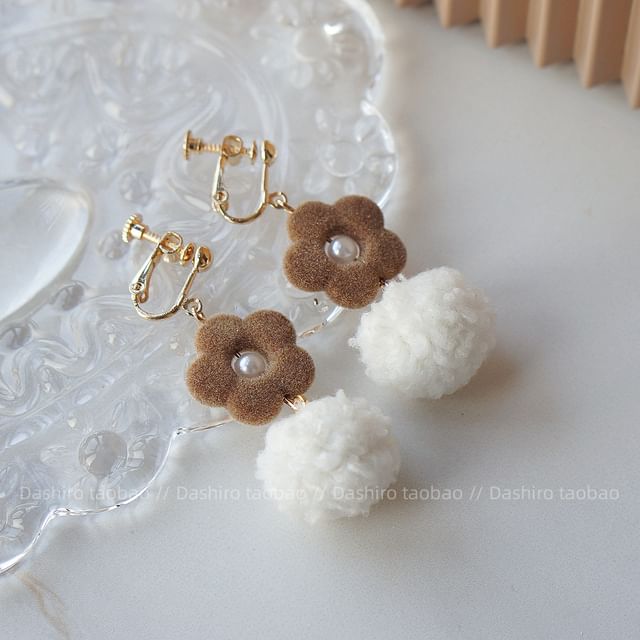 Earring Clip On / Drop Heart Pom