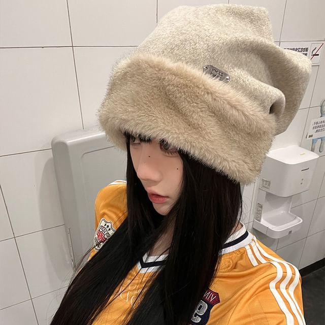 Plain Panel Beanie Fluffy