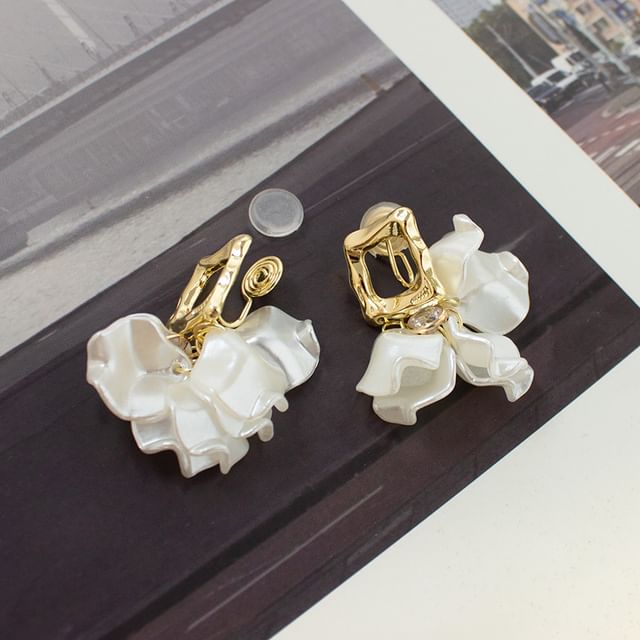 Earring Drop Flower