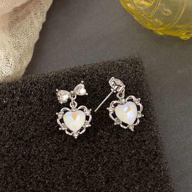 Heart Drop Earring Rhinestone