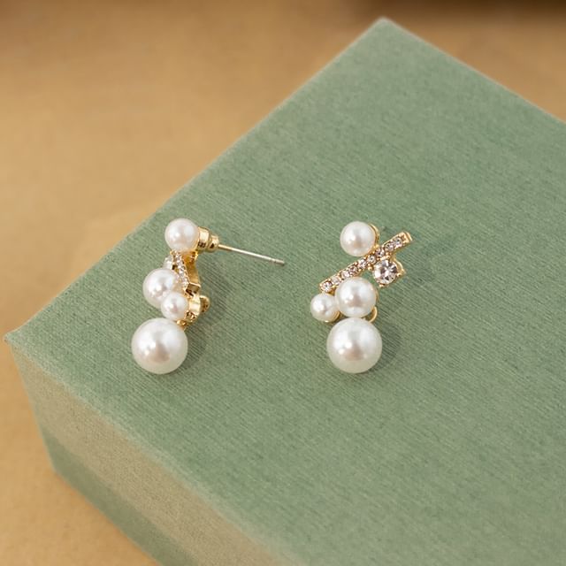Pearl Earring Rhinestone Clip / Faux Drop On