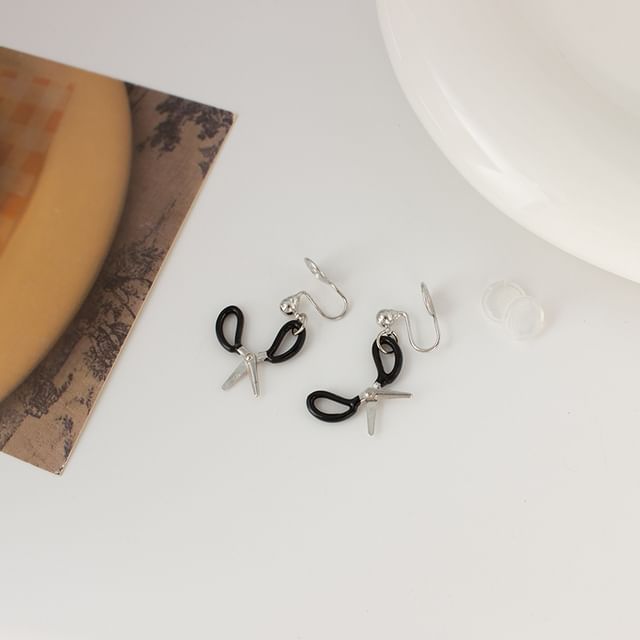 / Scissor Clip On Drop Earring