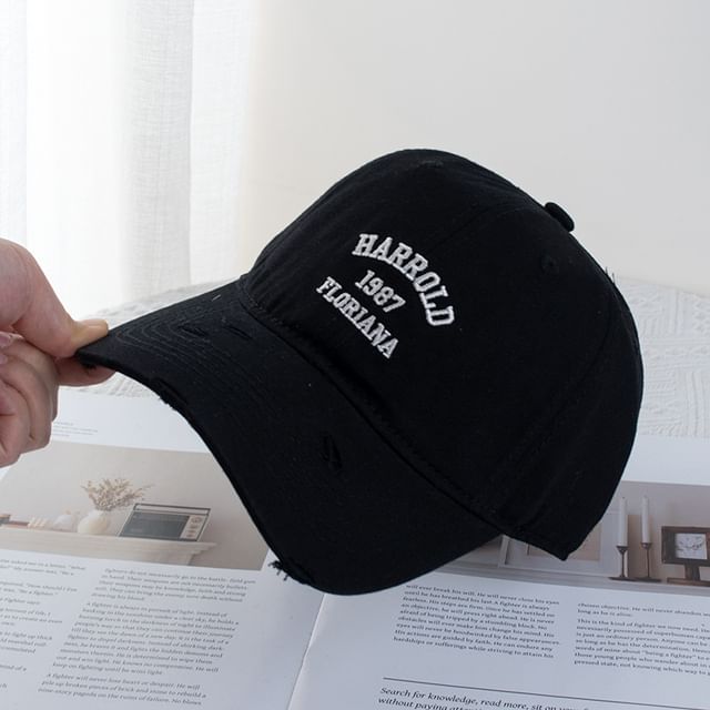 Lettering Embroidery Cap