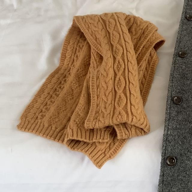 Plain Scarf Cable-Knit