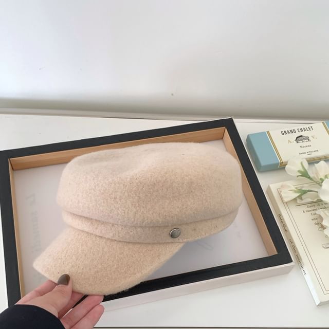 Buttoned Cap Newsboy