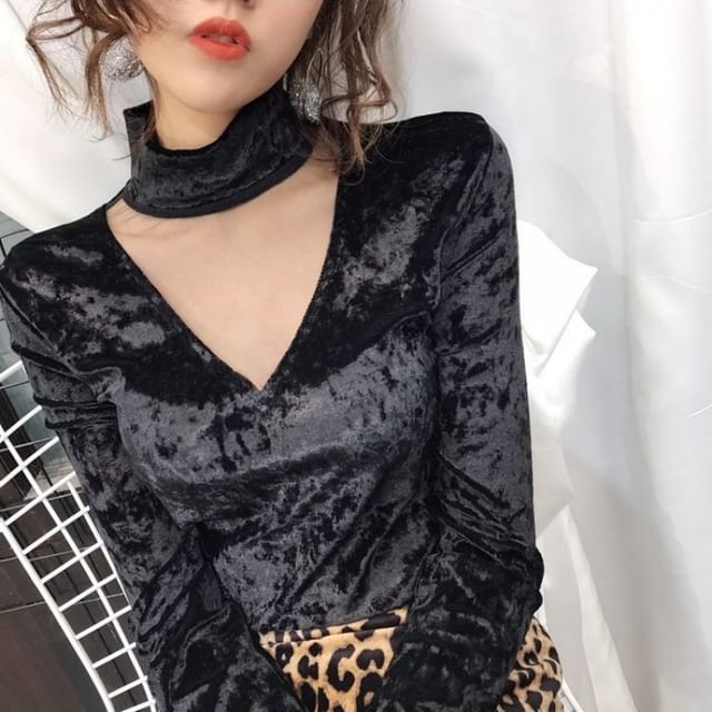 Top Mesh Long-Sleeve Panel Neck Velvet Mock