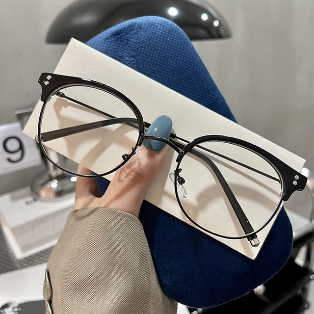Thin Round Frame Eyeglasses