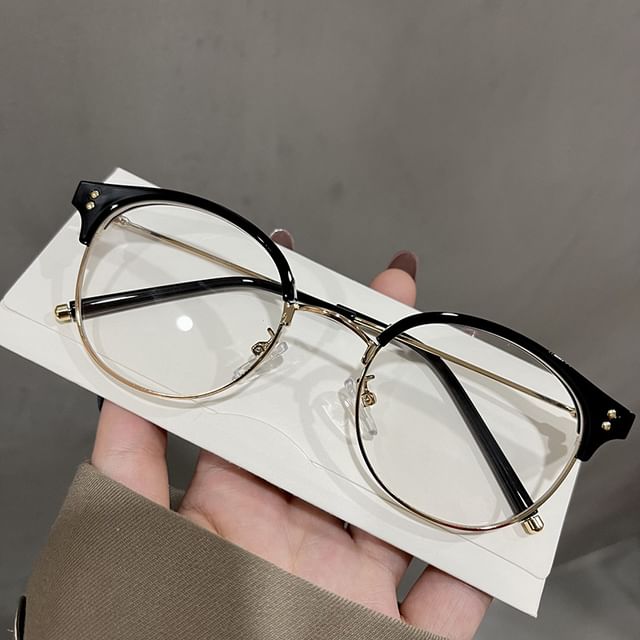 Thin Round Frame Eyeglasses
