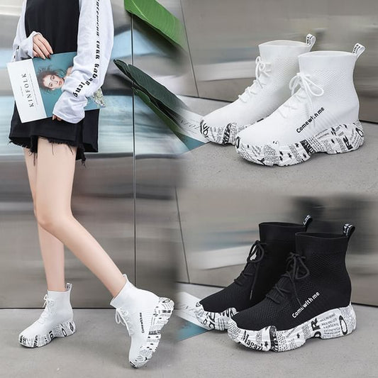 Short Printed Boots Lace-Up Platform