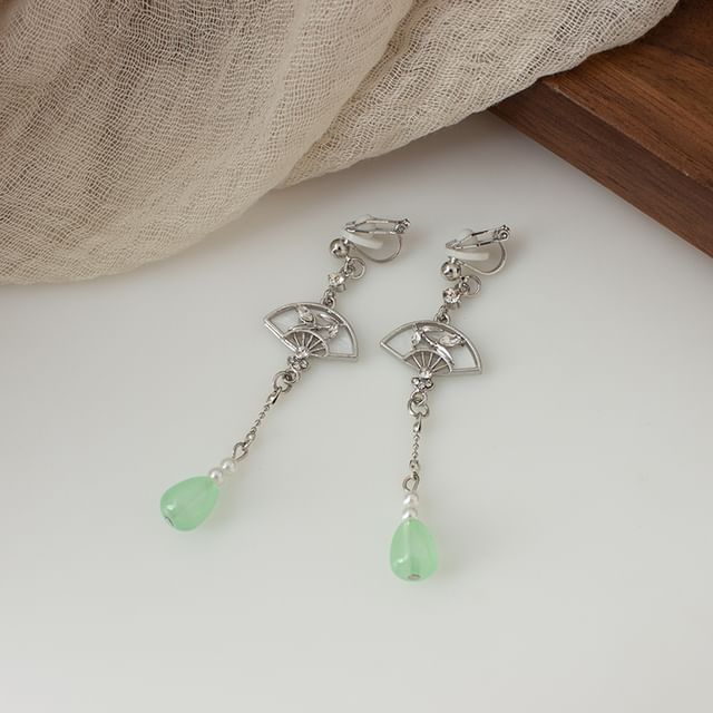 Fan On Drop / Earring Faux Clip Jade