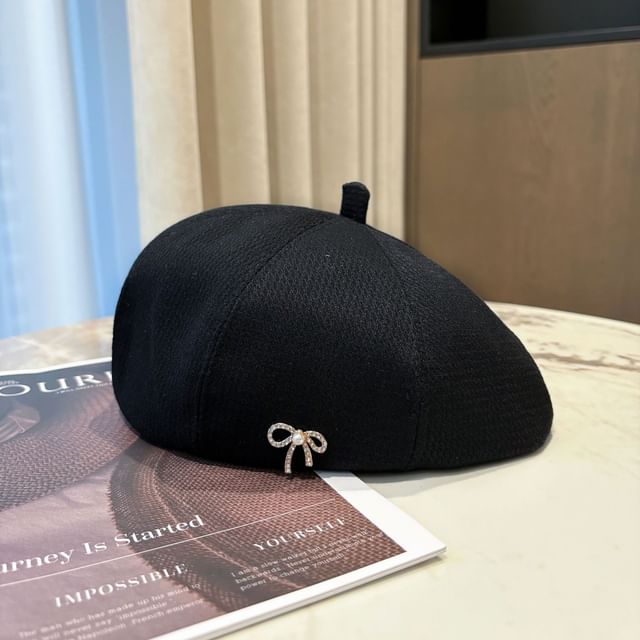 Bow Pearl Faux Rhinestone Beret