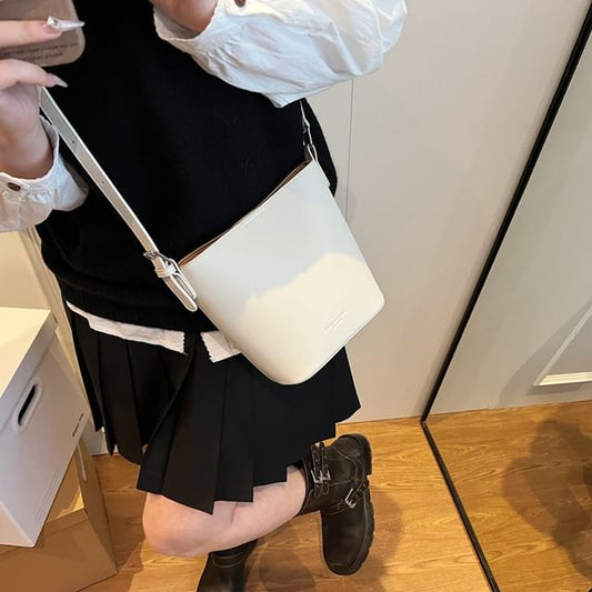 Plain Leather Bucket Bag Faux