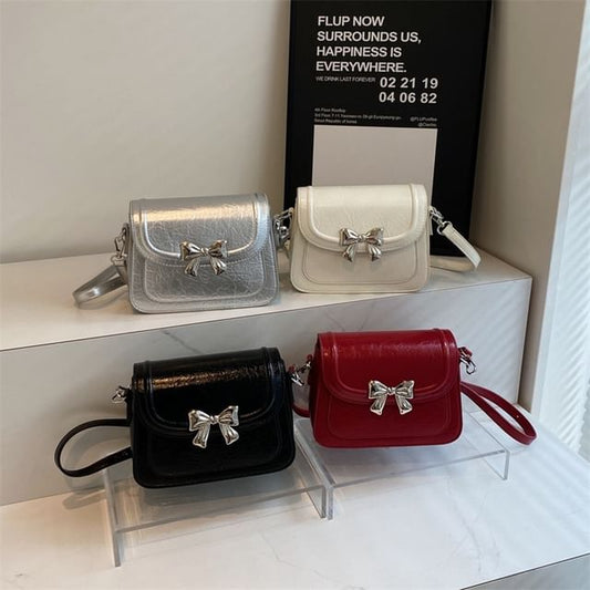 Crossbody Bag Bow Accent Flap