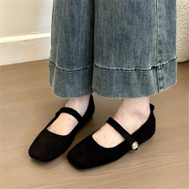Square-Toe Shoes Jane Mary