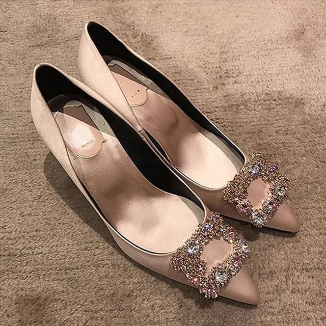 Rhinestone Pointed Heel Pumps Kitten