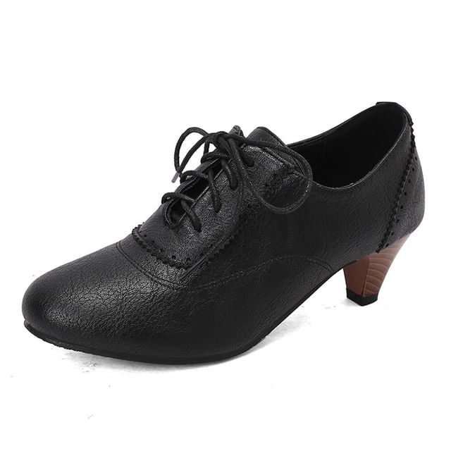 Lace-Up Heel Low Plain Brogue Shoes