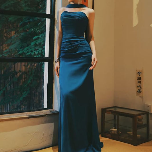 Mermaid Evening Plain Ruched Neck Halter Gown