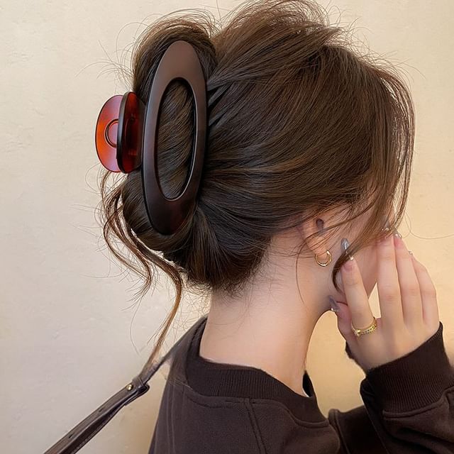 Matte Clip Claw Hair Acrylic