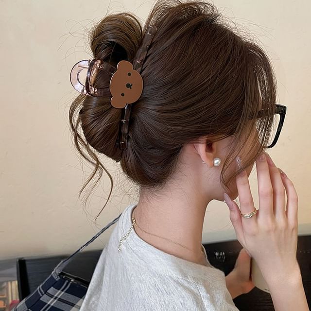 Clip Acrylic Bear (Various Hair Designs) Claw