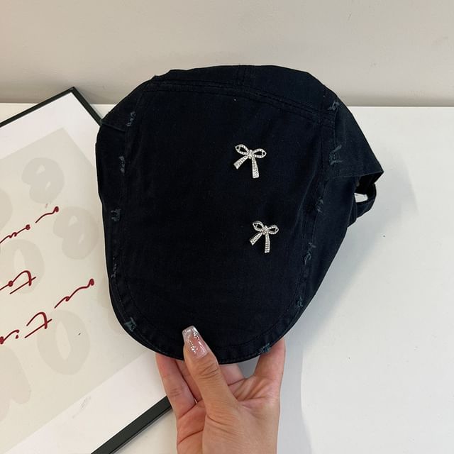 Cap Flat Distressed Bow Plain