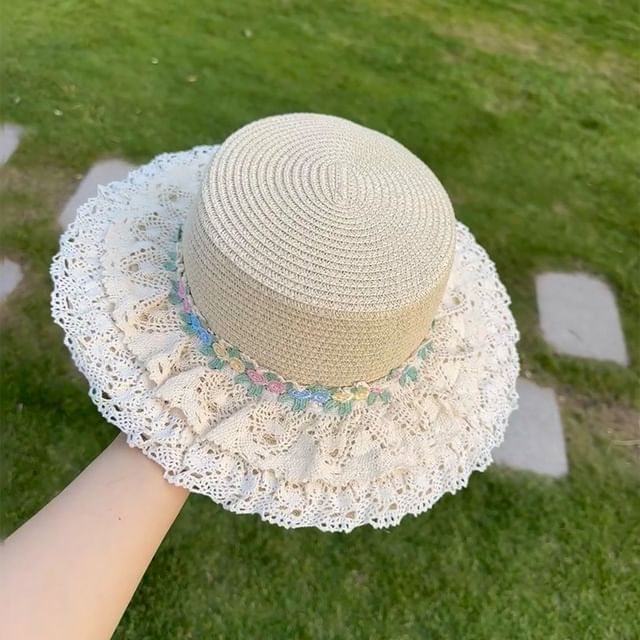 Hat Floral Ruffle Applique
