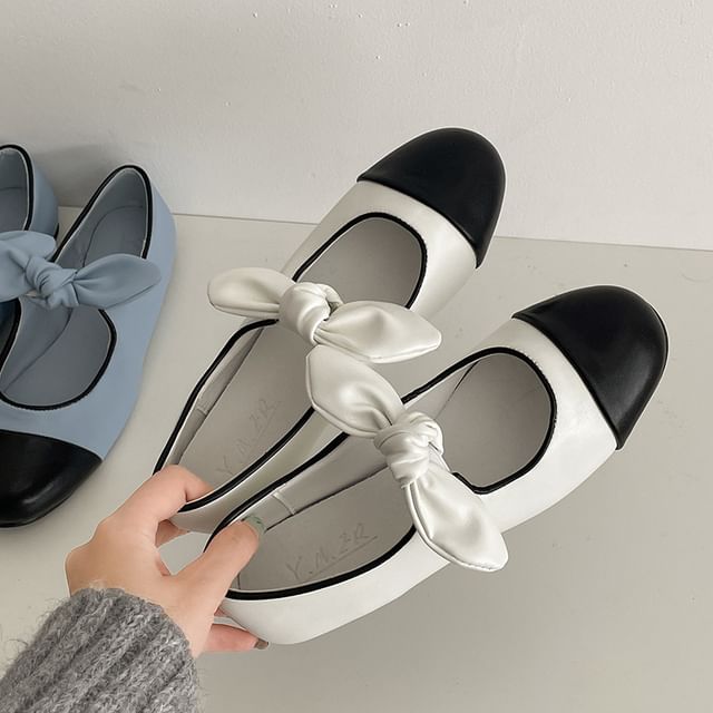 Bow Accent Faux Toe Flats Mary Cap Jane Leather