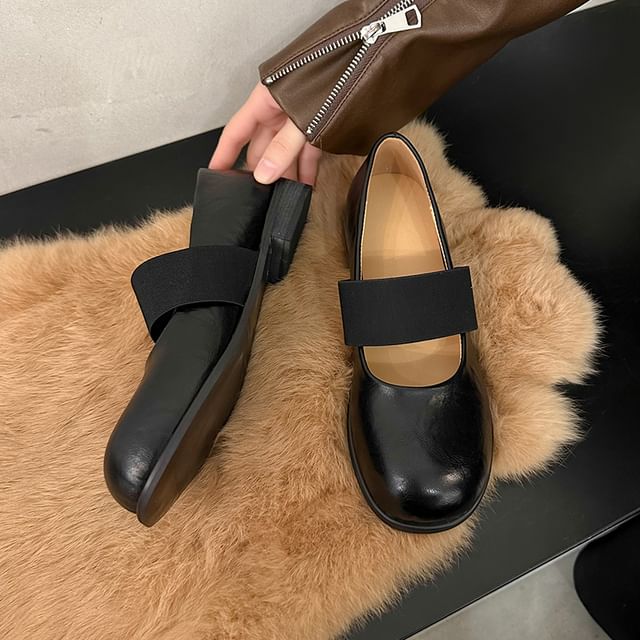 Jane Mary Leather Pumps Faux