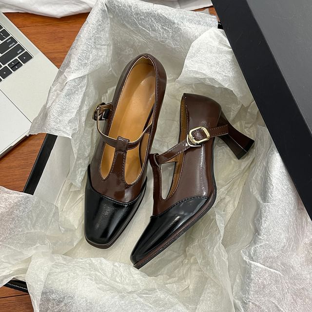 Toe Square Cap T-Strap Pumps