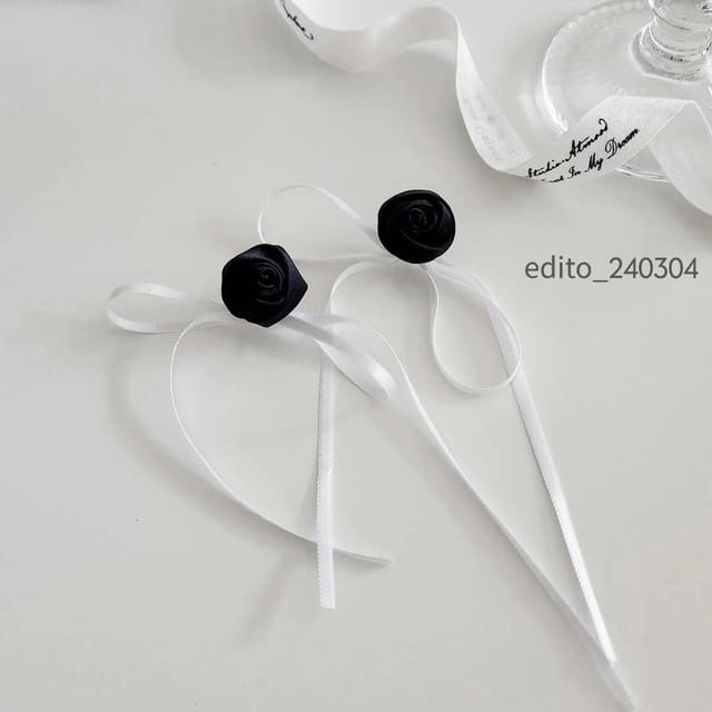 Flower Earring Ribbon Stud