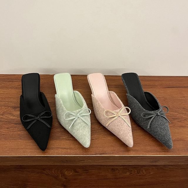 Heel Plain Pointed Accent Mules Chunky Toe Bow