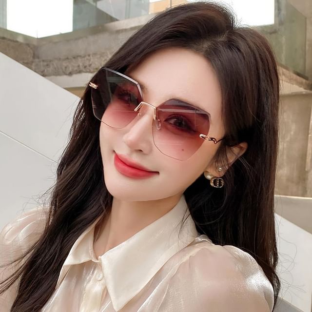 Geometric Frameless Sunglasses