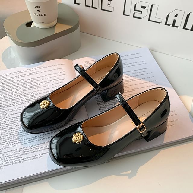 Mary Leather Accent Heel Jane Flower Pumps Patent Chunky