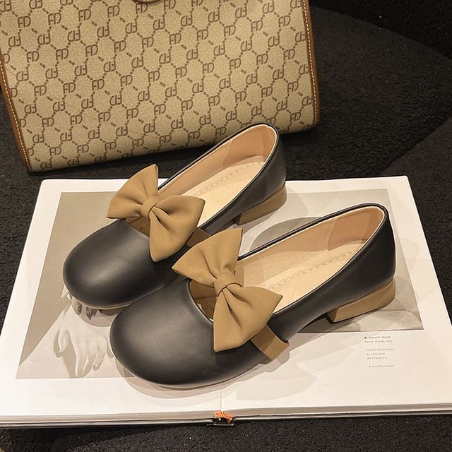 Mary Tone Shoes Heel Jane Bow Faux Low Two Leather Accent