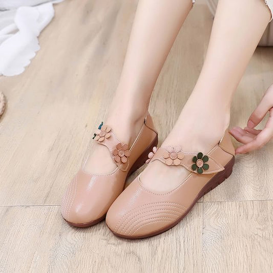 Jane Faux Detail Flower Leather Mary Shoes