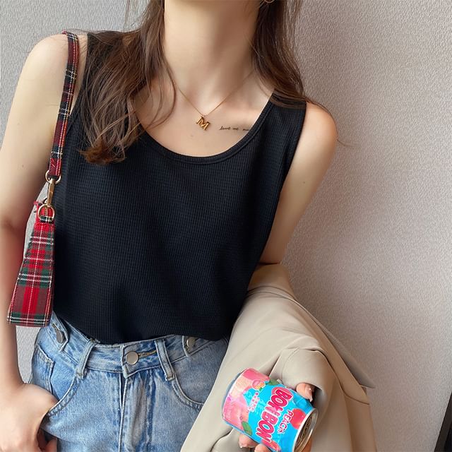 Neck Tank Plain Top Scoop