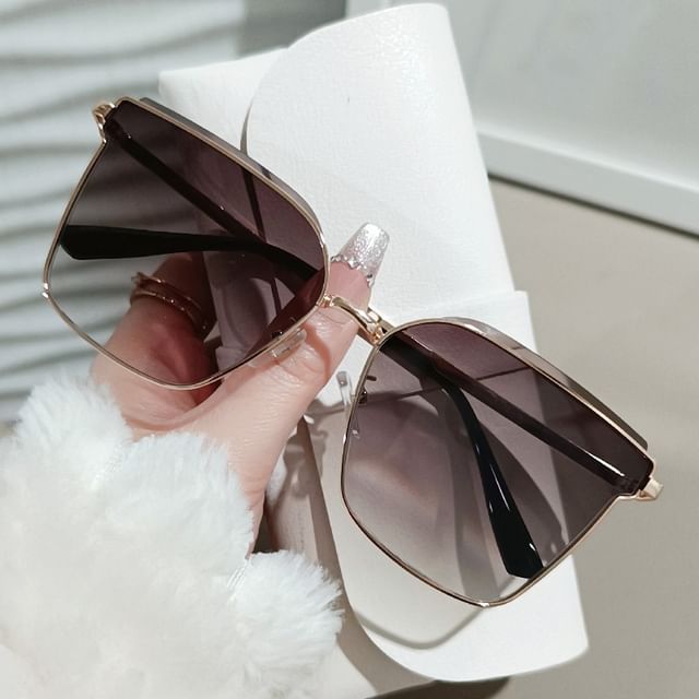 Gradient Square Sunglasses