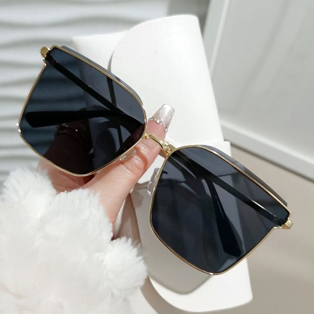 Gradient Square Sunglasses