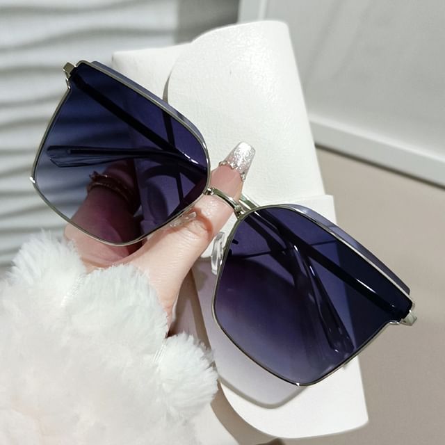 Gradient Square Sunglasses