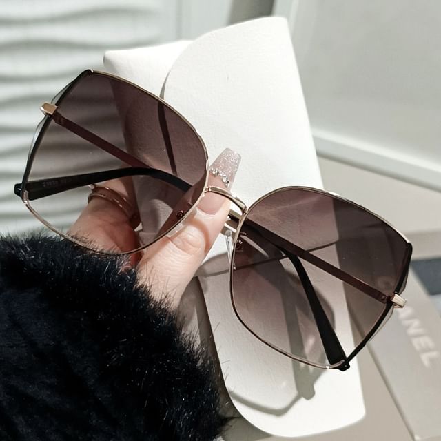 Oversized Square Sunglasses