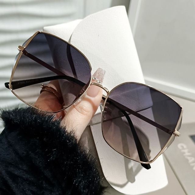 Oversized Square Sunglasses