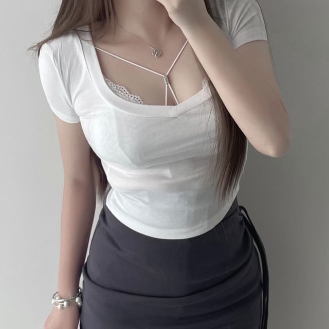 Slim Bra Fit Halter Top Plain Crop Neck Short-Sleeve / Scoop T-Shirt Lace