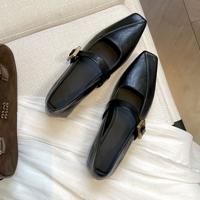 Low Square Heel Jane Toe Mary Pumps