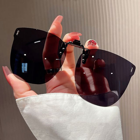 Sunglasses On Clip Square