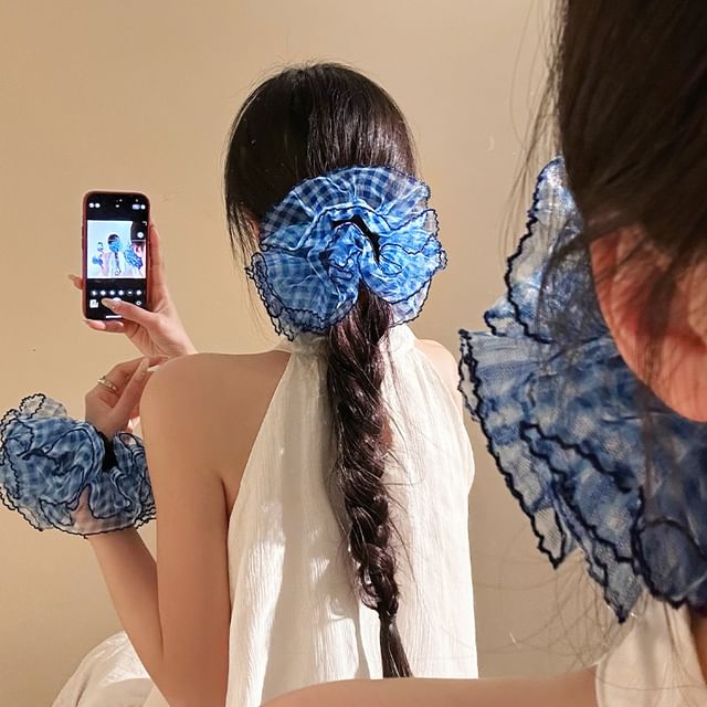 Scrunchie Mesh Plaid
