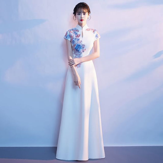 A-Line Evening Collar Embroidered Stand Gown Floral Short-Sleeve