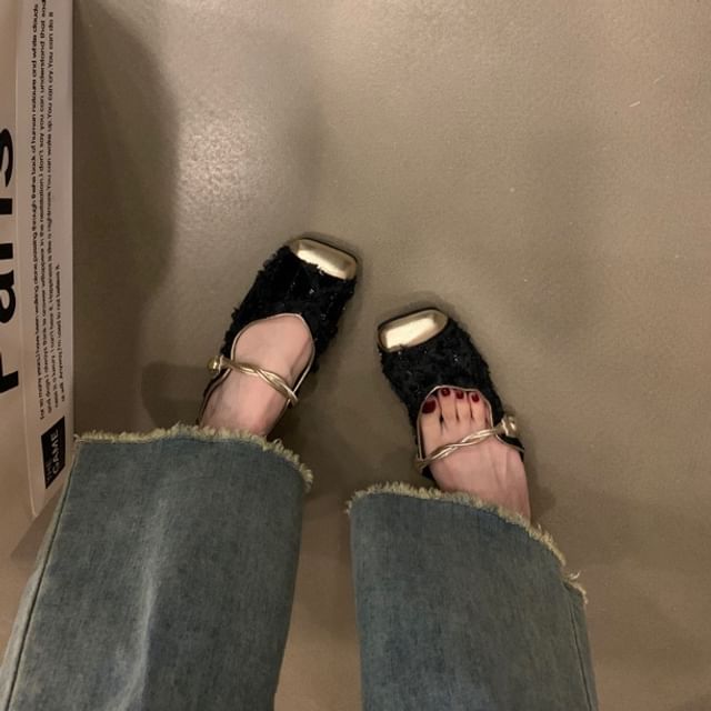 Toe Jane Mary Cap Mules